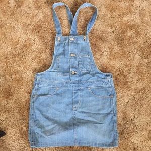 Levi’s skirt overalls